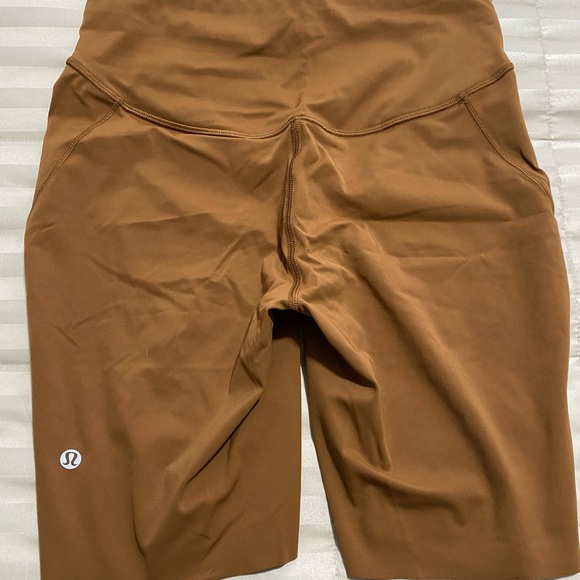 🤎High Rise Fast And Free Bike Shorts / LULULEMON Athletica - Picture 2 of 6